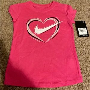 New girls Nike shirt